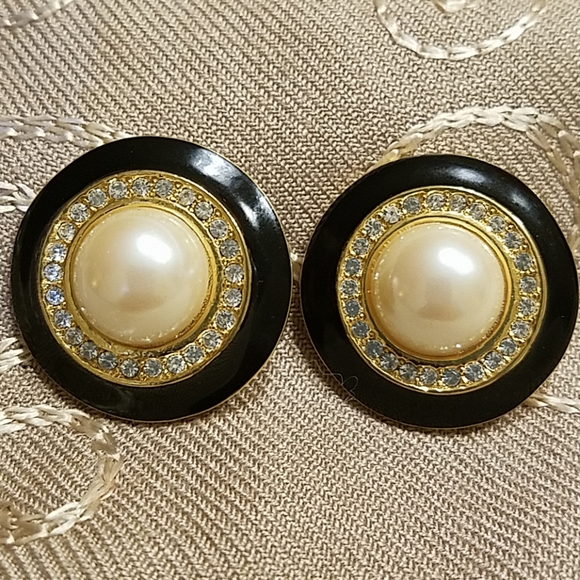 VTG PEARL & ENAMEL EARRINGS - Picture 2 of 6